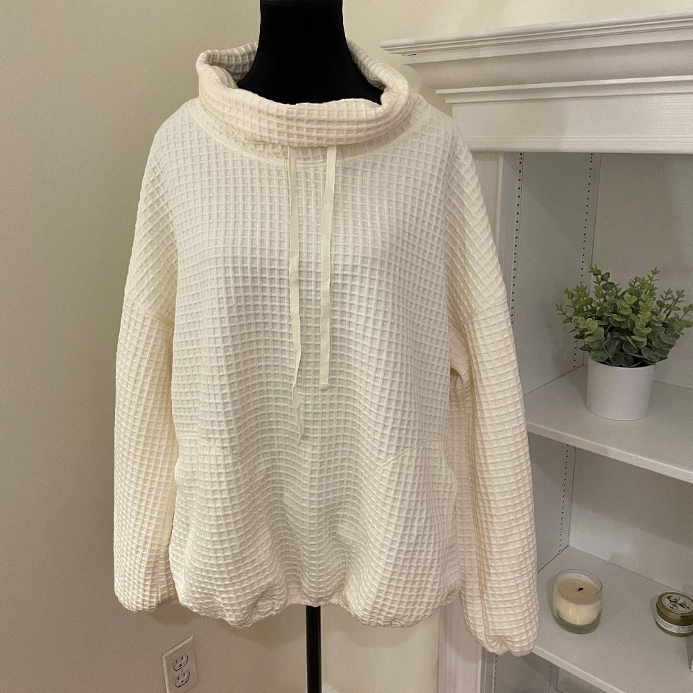 Max Studio Womens Cowl Neck Long Sleeved Top, Size XL